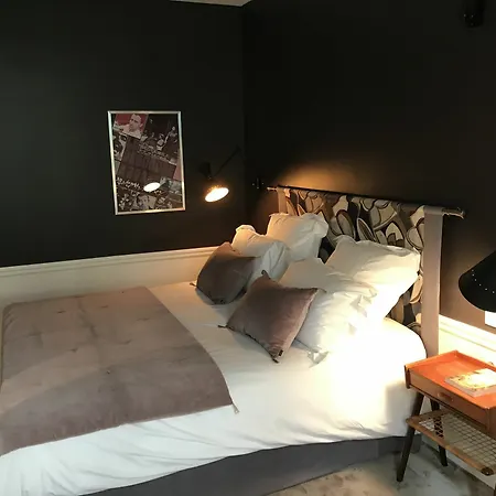 Maison Lepic Montmartre