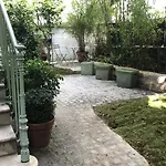 Maison Lepic Montmartre מלון סן-קואן