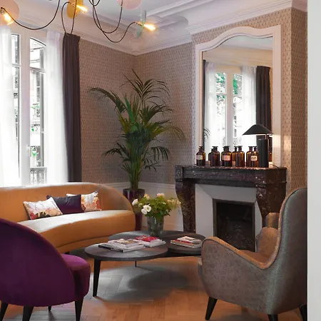 호텔 Maison Lepic Montmartre 3*