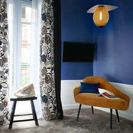 호텔 Maison Lepic Montmartre 3*