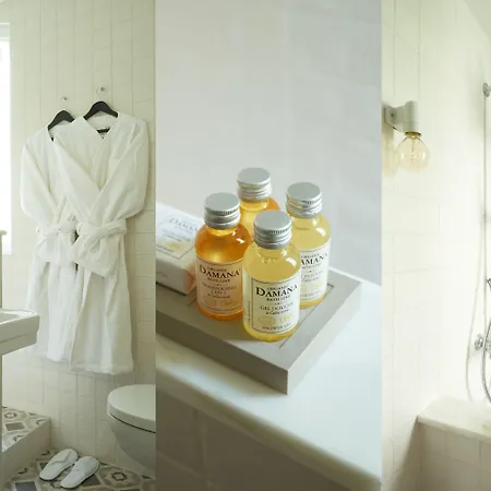 Maison Lepic Montmartre 3* 생투앙